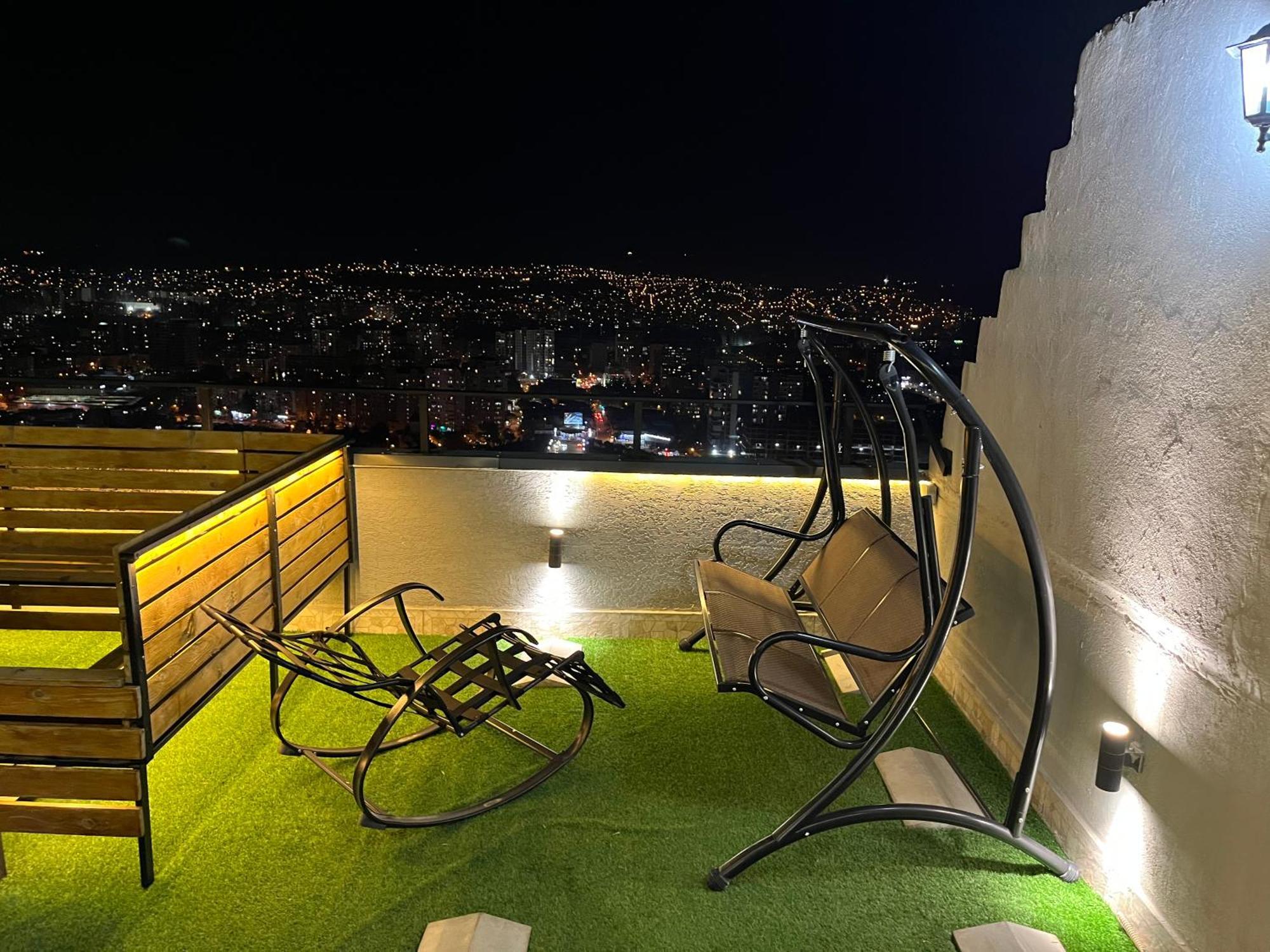 Sky Dreams2 Apartment Tbilisi ภายนอก รูปภาพ